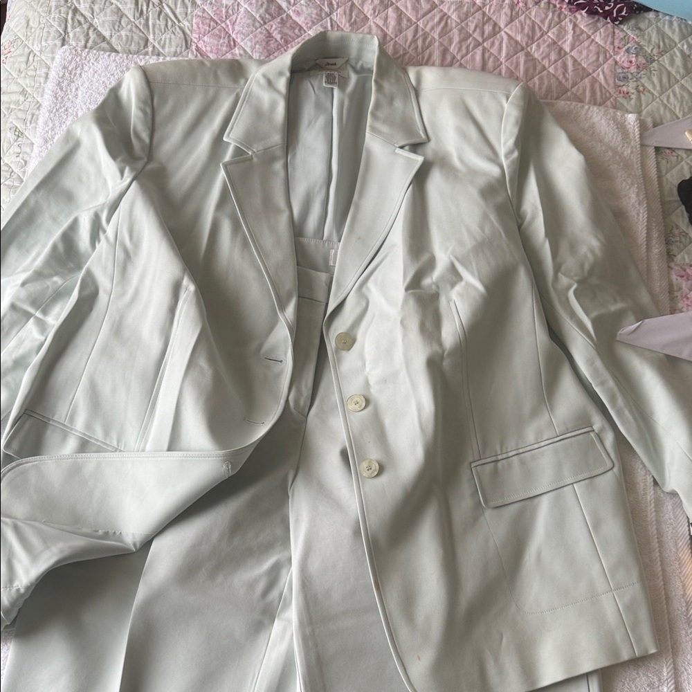 Talbots Men's Light Gray Suit